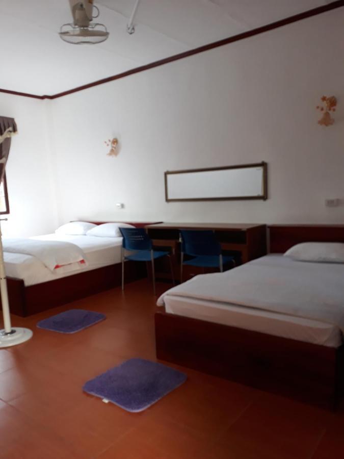 Kongkeo Guesthouse Muangphonszavan Kültér fotó